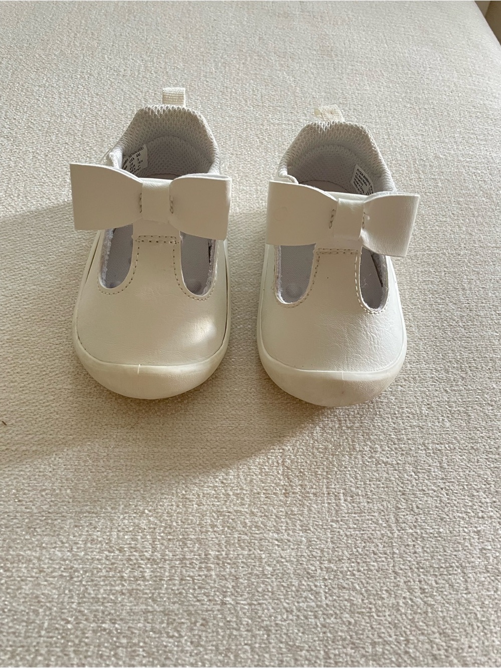 Stride Rite White Bow Mary Jane Shoes
